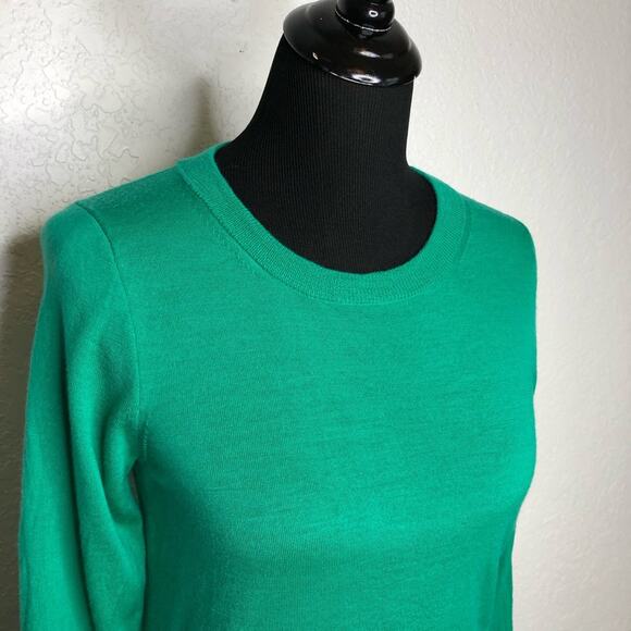 J Crew green wool lightweight sweater size Medium - Picture 2 of 11